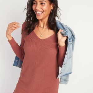 Old Navy Textured V-Neck Sweater Tunic for Women